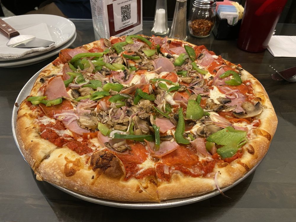 Mario McGees Pizza in Green Valley | Supreme Pizza